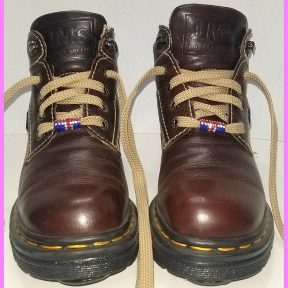 Size 6 US Women's Doc Dr. Marten's Brown Mahogany Heeled Heel Ankle Boots - Picture 8 of 17